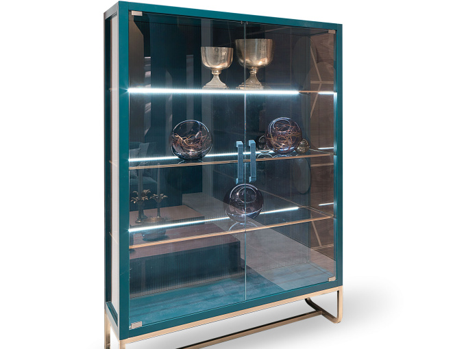 Витрина Beverly