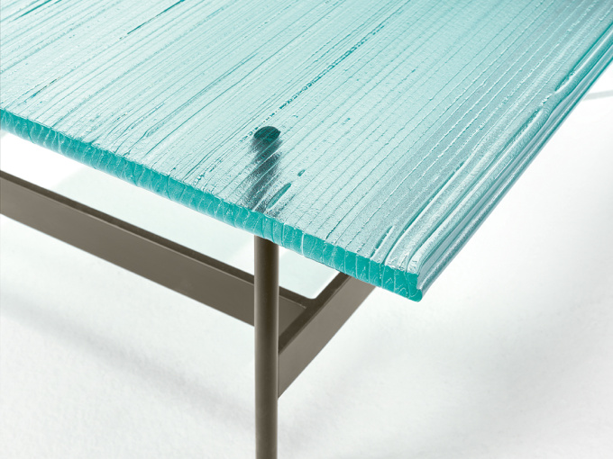 Журнальний столик Waves