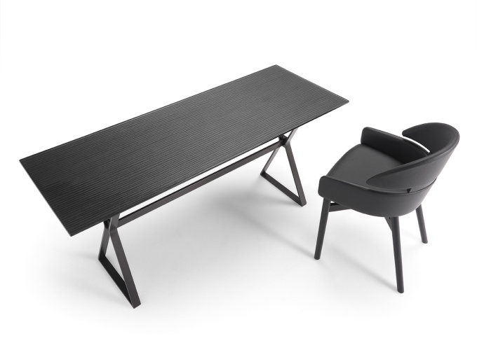 Письменый стол Hype