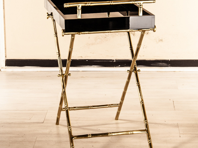 Подставка Bamboo Tray With Brass