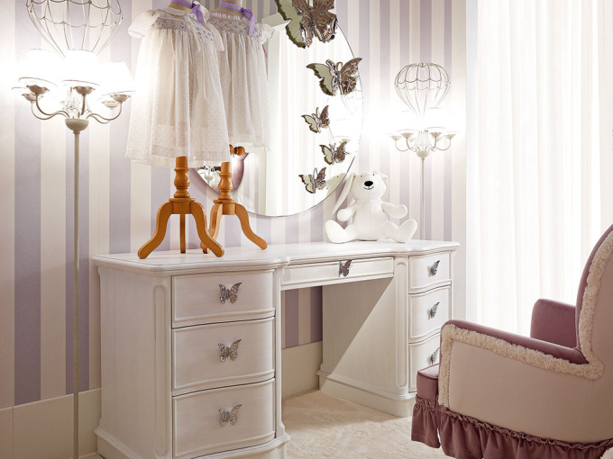 Письменный стол  0707