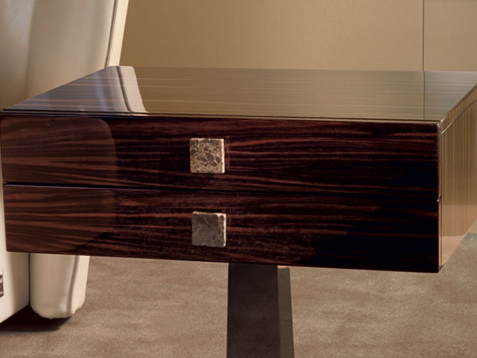 Тумбочка Mir