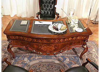 Письменный стол Antonelli Moravio 8057