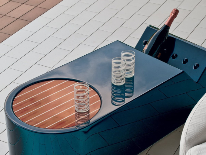 Журнальний столик Roadster