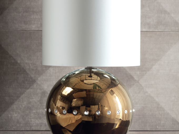 Лампа настільна Romea