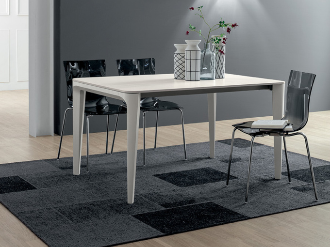 Стол обеденный Dafne