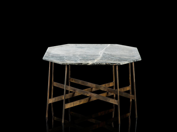 Стол Octagon table