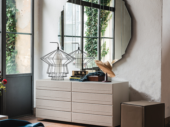 Приліжкова тумба Dyno